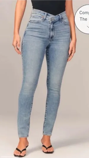 Abercrombie & Fitch‎ The Super Skinny Ankle High Rise Criss Cross Jeans thumbnail 1