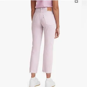 NWT Levi’s 501 Cropped Jeans 30x26 Light Purple Straight Leg Pastel Festival thumbnail 3