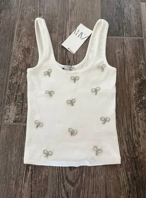Zara rhinestone bow jewel ribbed tank top thumbnail 1