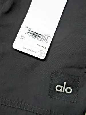 NWT Alo Yoga High-Waist Ski-Moto Puffer Pants in Black Seamed Cargo L thumbnail 4