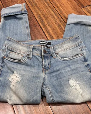 Dollhouse Charley Distressed Cropped Skinny Jeans thumbnail 4