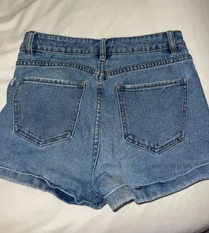 PacSun Cuffed Mom Shorts thumbnail 2