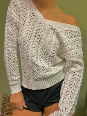 Francesca's Sweater thumbnail 1
