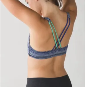 Lululemon Free To Be Bra Size 6 thumbnail 4