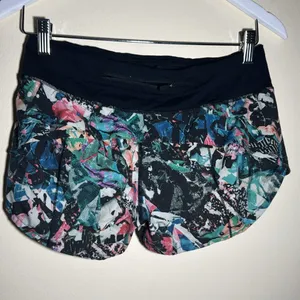 Lululemon Speed Up Short *2.5" thumbnail 2