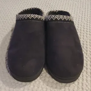 Black Mule-Style Clogs with Plush Fabric and Sturdy Sole (31) thumbnail 1