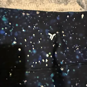 Old Navy Women’s Powersoft High Rise Leggings Go Dry Size Large thumbnail 4