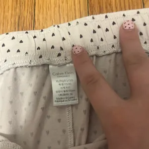 Calvin Klein sleep shorts with brown hearts thumbnail 5