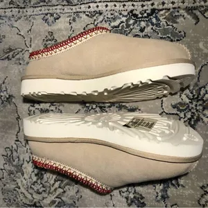 UGG Tasman Slipper Sand thumbnail 8