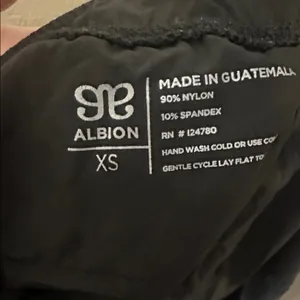 Albion Fit Jetsetter joggers with Gold‎ Zippers black Size XS thumbnail 6