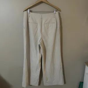 Ann Taylor Gray Pleat Front Trouser Pants Size 12P thumbnail 4