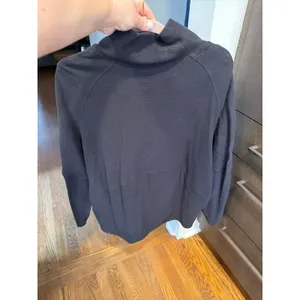 Lululemon Textured Funnel-Neck Pullover Black womens 16 thumbnail 3