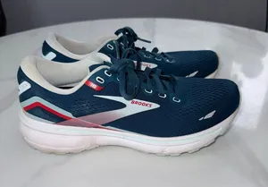 Brooks Navy Athletic Running Shoes with White and Red Accents thumbnail 1