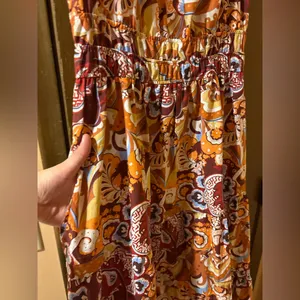 Anthropologie Somerset Maxi Dress in Floral Paisley Print thumbnail 7