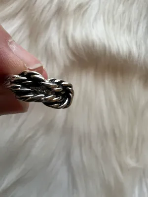 Kiel James Patrick Ring thumbnail 6