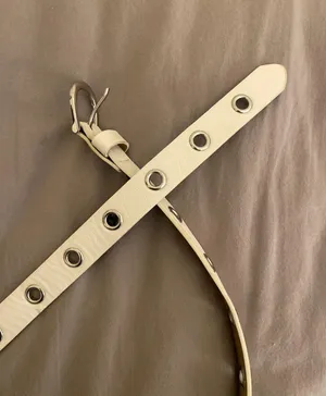 Urban Outfitters White Belt thumbnail 3