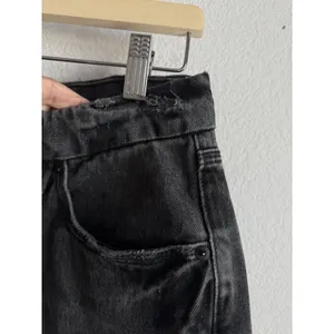 Good American Good‎ 90s Chic Relaxed Jeans Washed Black Single Knee Slash 2/26 thumbnail 8