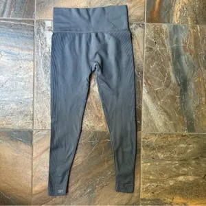 SET Active Sculptflex Seamless Leggings in Slate Women’s Size Medium thumbnail 6