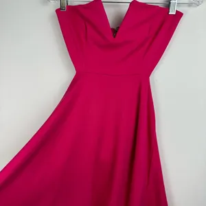 Revolve NBD X NAVEN Bright Barbie Pink Boned Bodice V Cut Mini Dress Sz Medium thumbnail 5