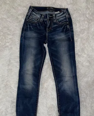 Suki Jeans thumbnail 1