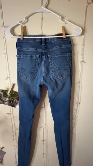 Skinny Jeans thumbnail 3
