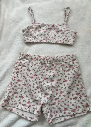 Edikted Floral Sleep Set thumbnail 3