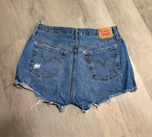 Levi Strauss 501 denim shorts thumbnail 4