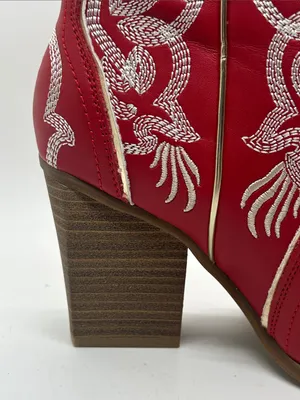 MIA Red Wendi Embroidered Western Ankle Boots **Size 6** 🌺🌺 thumbnail 9