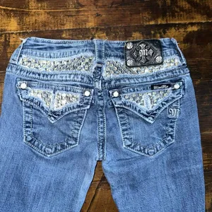 Miss Me bling western bootcut 25 embroidered jeans thumbnail 2
