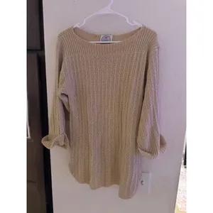 Thackery Tan Beige Ribbed Knit Boat Neck Sweater 3/4 Sleeve Cuffed Hem Size M thumbnail 2