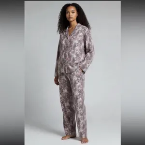 SKIMS Sleep Long Sleeve Pajama Set Bloom Mini Multi Animal M NWT thumbnail 2