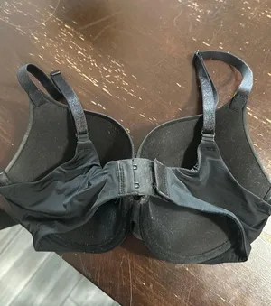 Victoria's Secret Bra thumbnail 3