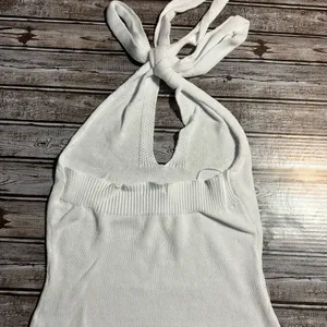 525 America Woman’s White Halter Knit Top Layering Coastal Size Small thumbnail 3