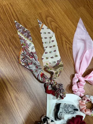 Multi-Pack Hair Scarf Scrunchies & claw clip thumbnail 6