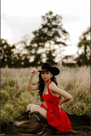 B Darlin Red Dress thumbnail 4