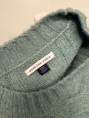 American Eagle light green cable knit crewneck oversized sweater thumbnail 6