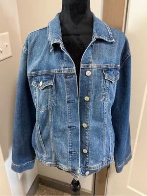 Old Navy‎ Jean Denim Jacket Button Front Medium Wash Heavy Cotton XL thumbnail 1
