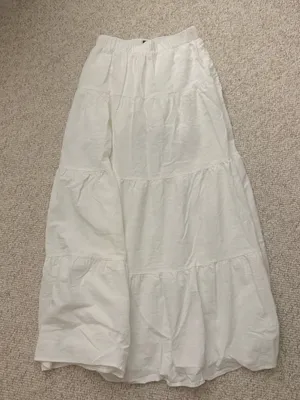 Shein White Ruffle Skirt Tiered Maxi thumbnail 1