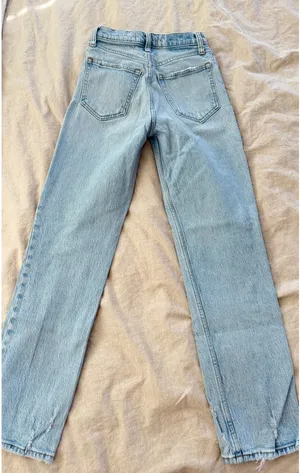 Abercrombie 90s Ultra High-Rise Straight Jeans thumbnail 3