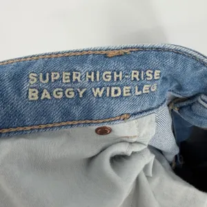 American Eagle Super High Rise Baggy Wide Leg Jeans Women's 18 Short Light Wash thumbnail 3
