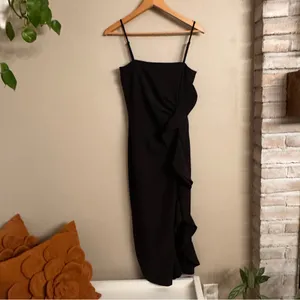 BARDOT Carmelle Ruffle Sheath Dress‎ thumbnail 2