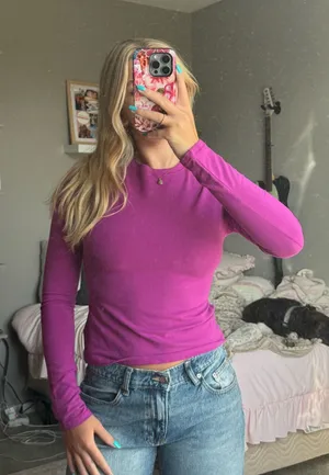 Magenta SKIMS Long sleeve thumbnail 1