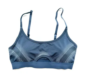 Gymshark M Charge Seamless Sports Bra thumbnail 1