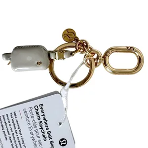 Lululemon Everywhere Belt Bag Key Charm Beech White / Gold thumbnail 9