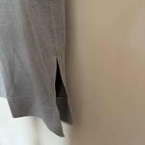 The North Face Womens Heather Grey Sleeveless Full Zip Hoodie Vest Size M‎ thumbnail 9