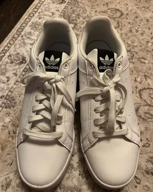 Adidas Men’s Sneakers 10 thumbnail 1