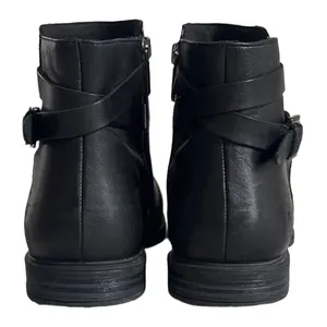 Hush‎ Puppies Mazin Cayto 9 Black Leather Ankle Boots Buckle Moto Bootie Comfort thumbnail 3