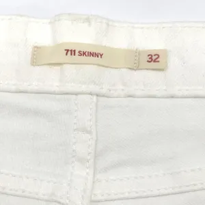 Levis 711 Skinny Jeans Women 32 Stretch Mid Rise Preppy Coastal Classic Capusle‎ thumbnail 9