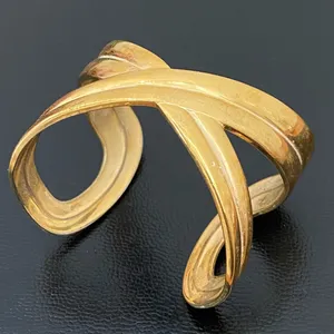 Vintage MCM Gold Brass Figure 8 Open Cuff Bangle Bracelet 57g thumbnail 11