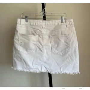 Altard State White Denim Blue Flower Embroidered Mini Skirt thumbnail 3